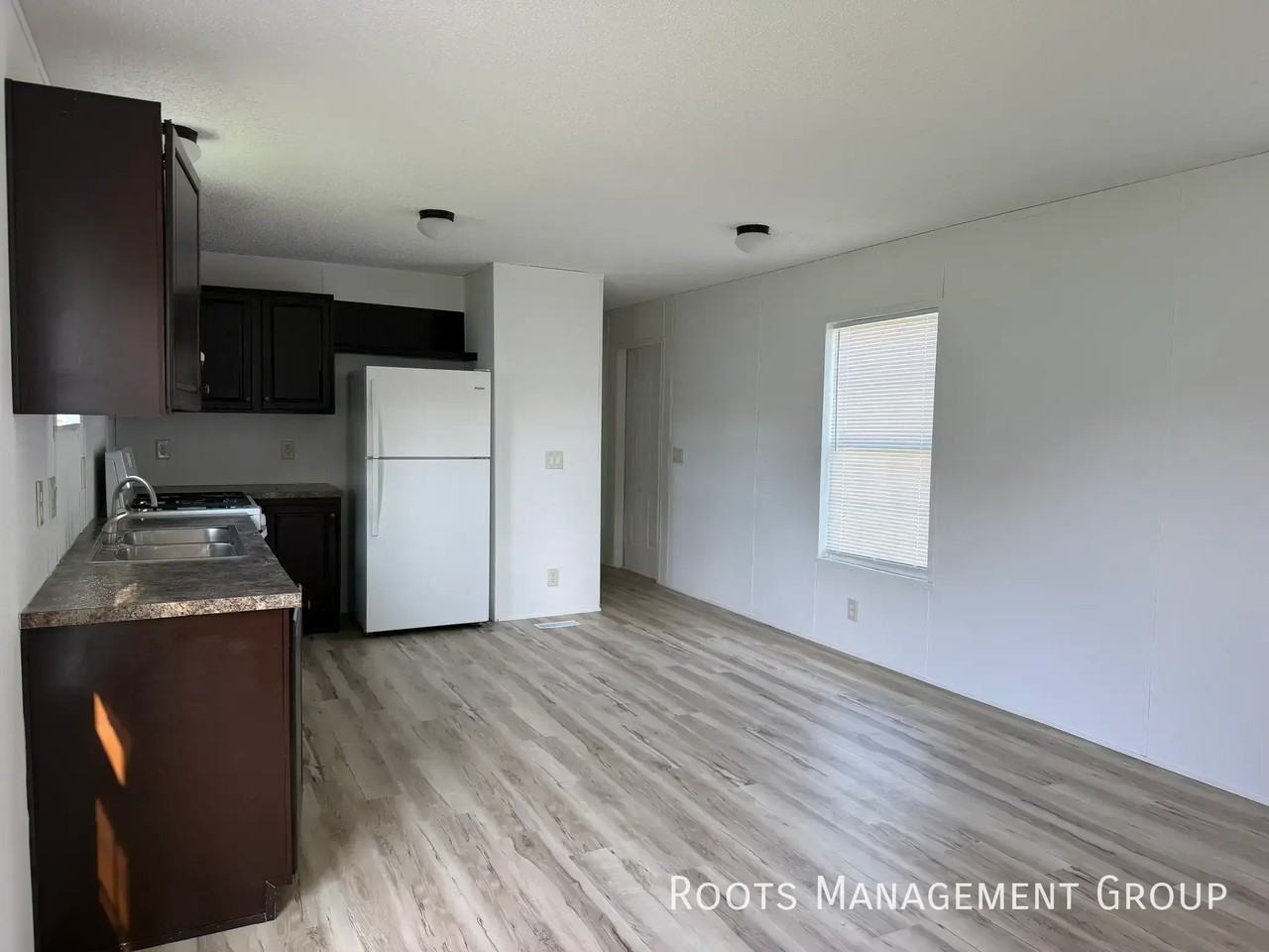38 Sycamore St #38 - Photo 3 of 16