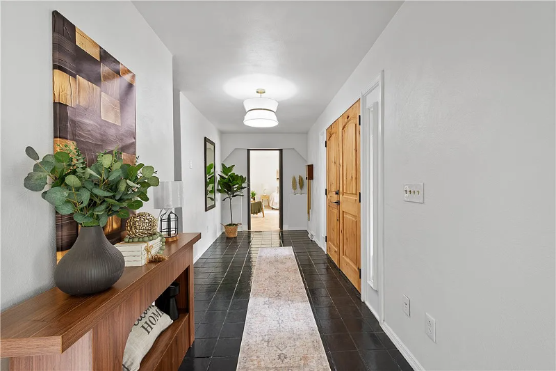 2710 Douglas Run Rd - Photo 5 of 15
