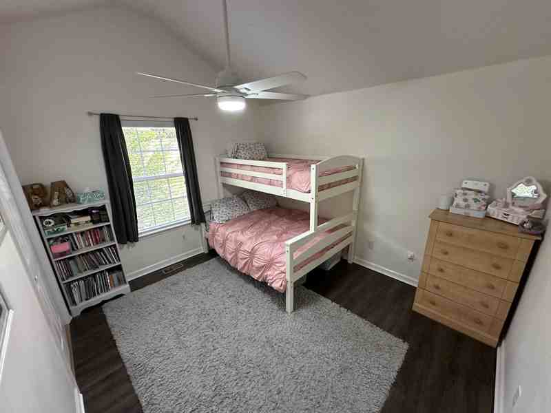 301 Spring Hollow Rd - Photo 4 of 12