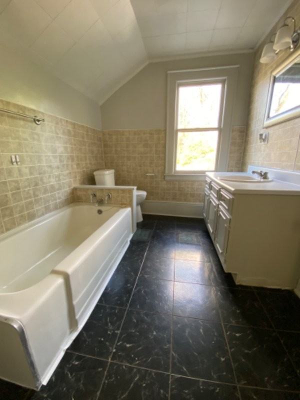 1712 18th St - Photo 5 of 19