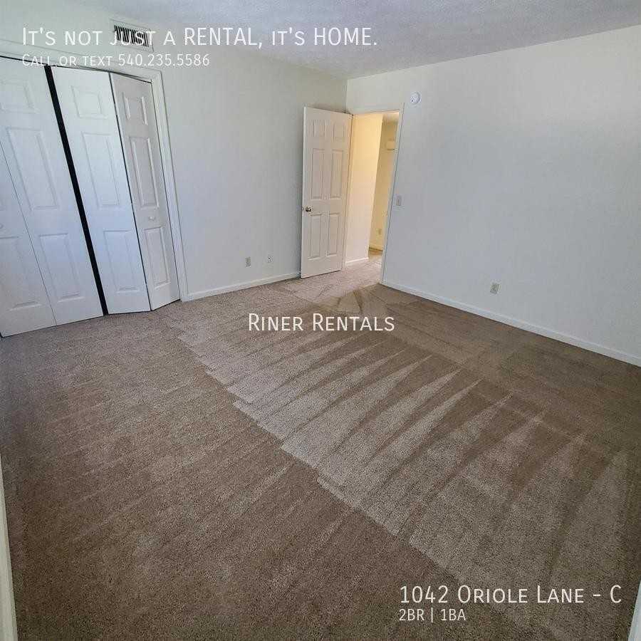 1042 Oriole Ln #C - Photo 7 of 11