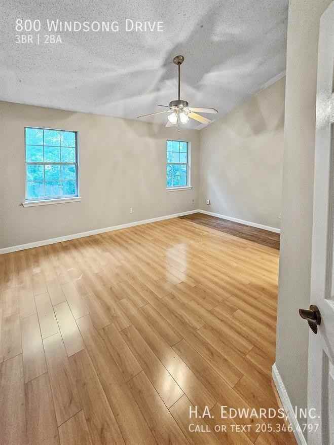 800 Windsong Dr - Photo 3 of 17