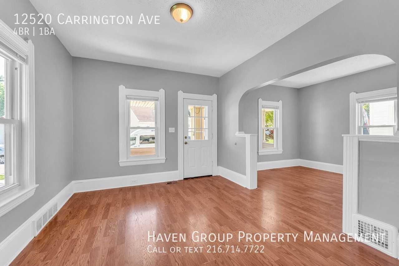 12520 Carrington Ave - Photo 6 of 22