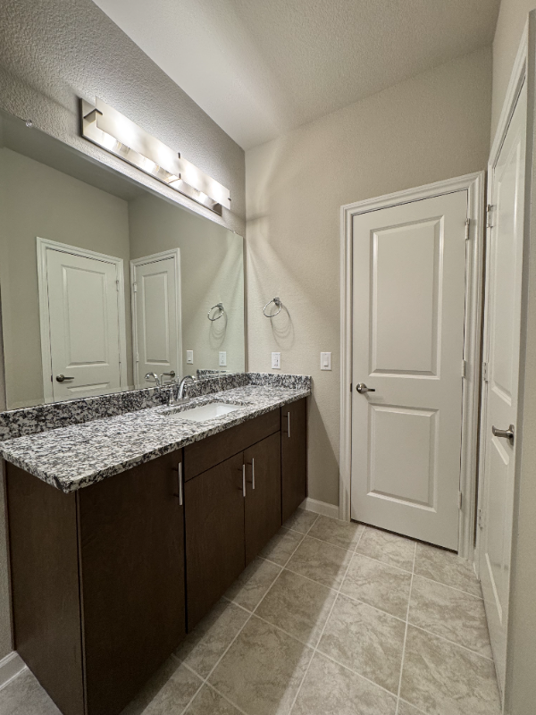 4432 Norcross Ln - Photo 7 of 13