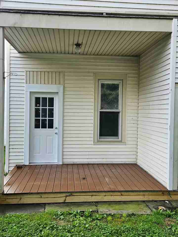 215 E Front St #D - Photo 3 of 13