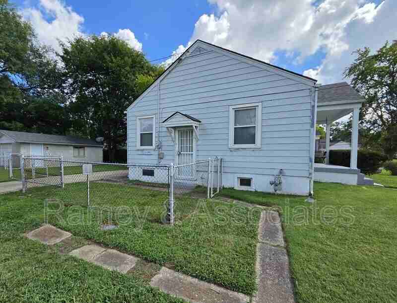 1091 Bicknell Ave - Photo 2 of 27