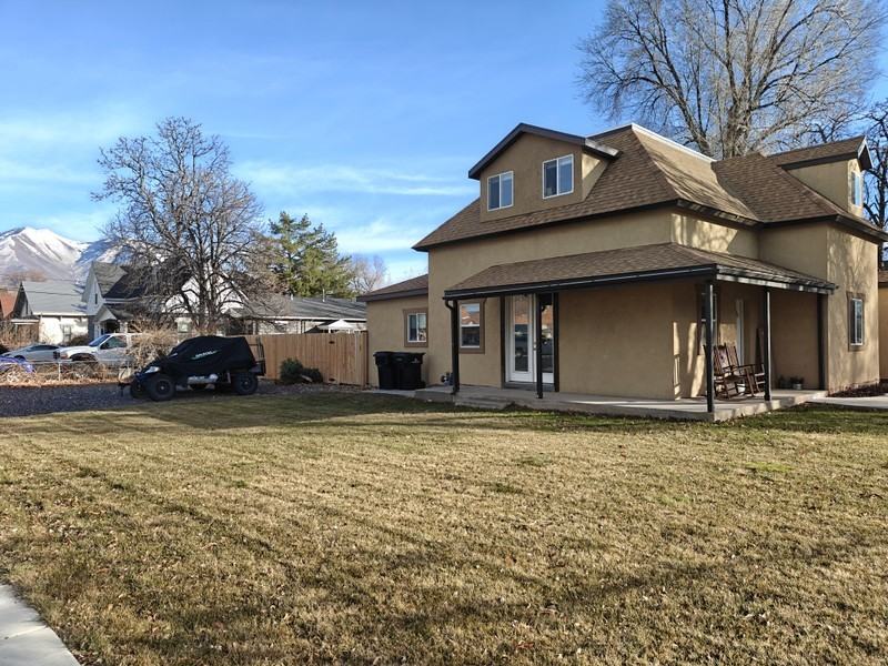 111 Se - Photo 3 of 23