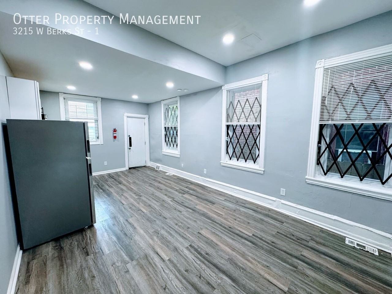 3215 W Berks St #1 - Photo 3 of 20