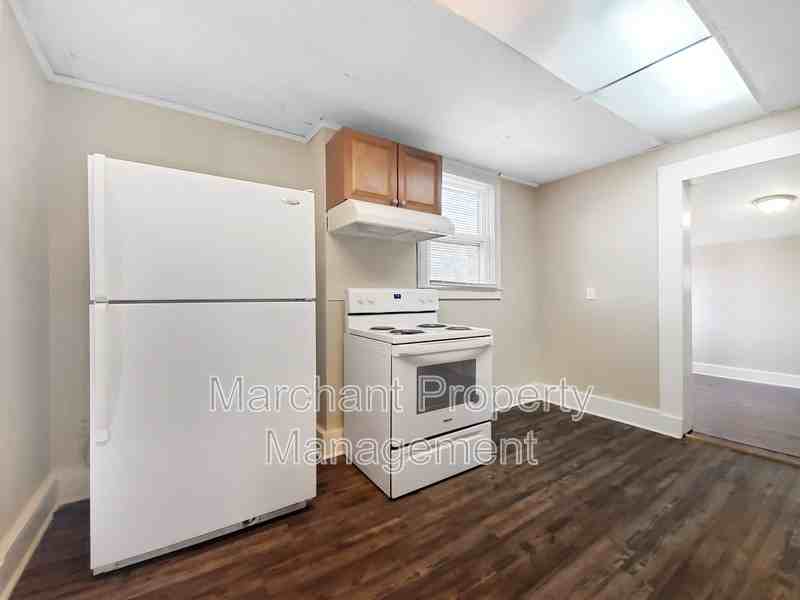 7 Hillside Ln - Photo 7 of 28
