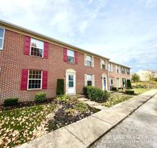 464 Tanglewood Ln - Photo 1 of 1