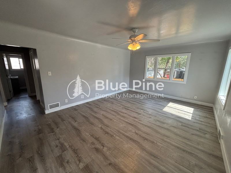 306 Lawton St #2 - Photo 2 of 18