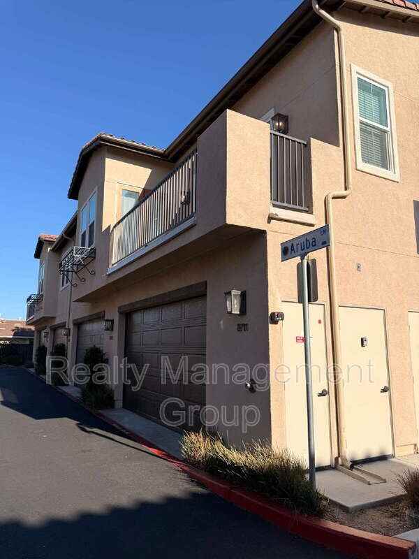 8711 Aruba Ln - Photo 2 of 29