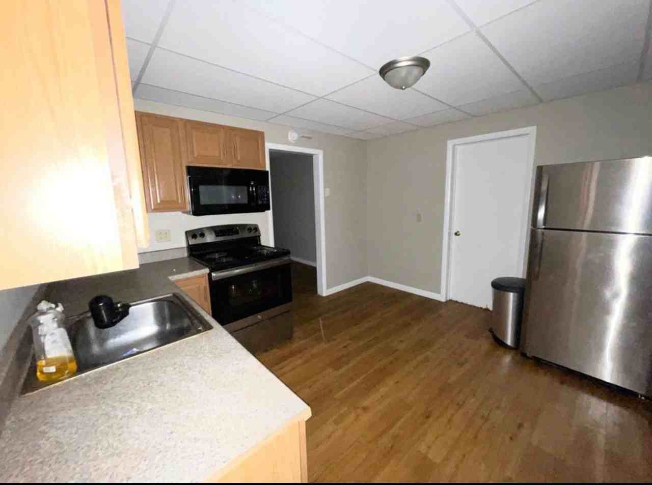 603 S Blakely St #1 - Photo 2 of 8