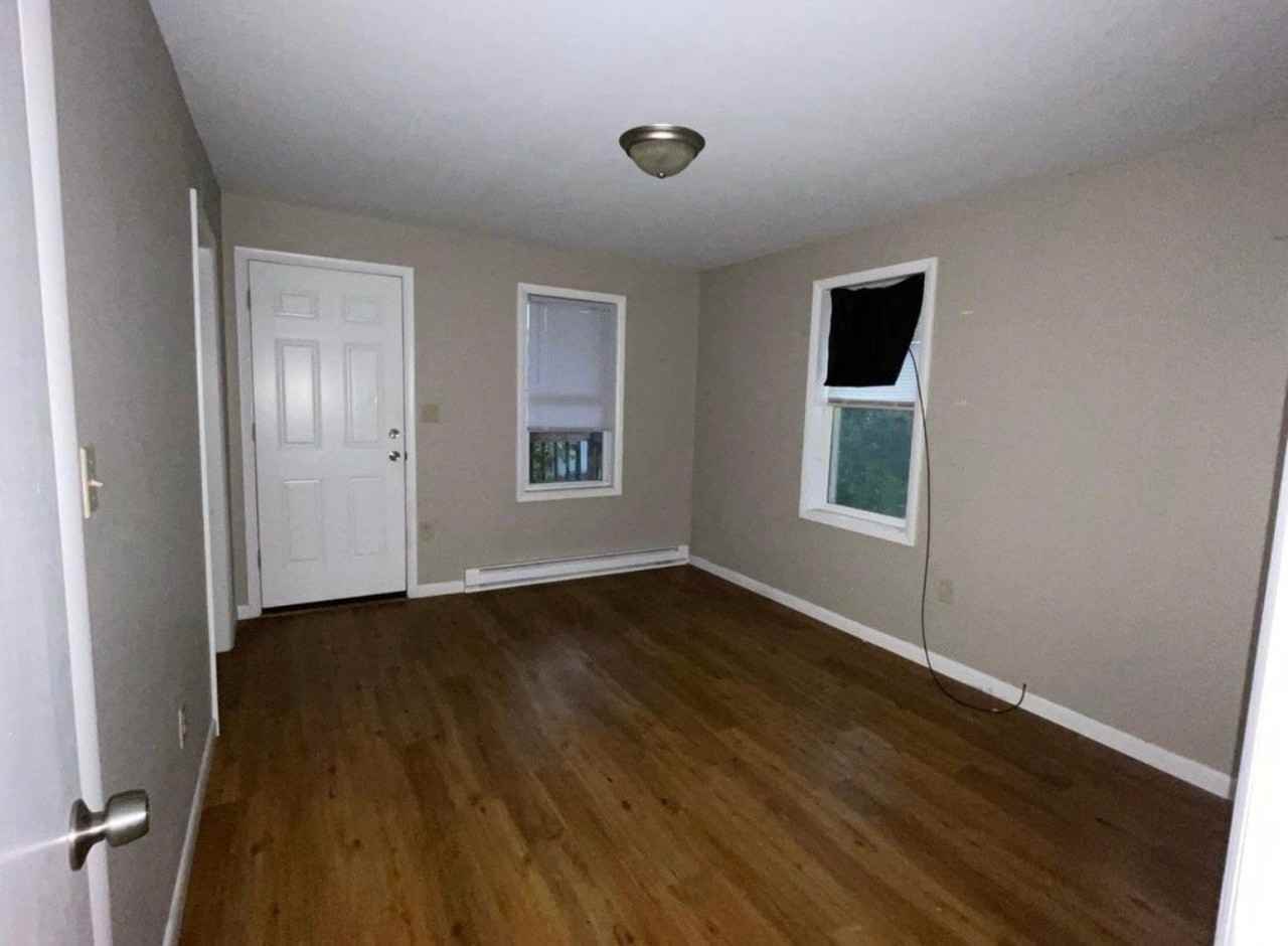 603 S Blakely St #1 - Photo 5 of 8