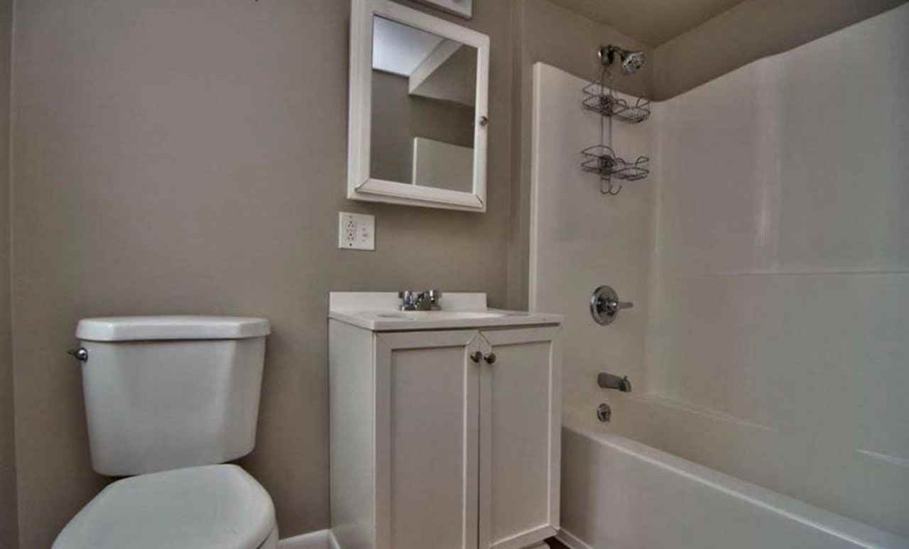 603 S Blakely St #2 - Photo 5 of 11