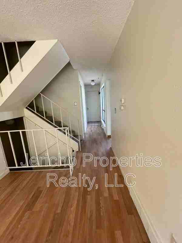 9274 W Utah Ave - Photo 7 of 25