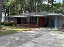 featured image of 3514 S Pitt St