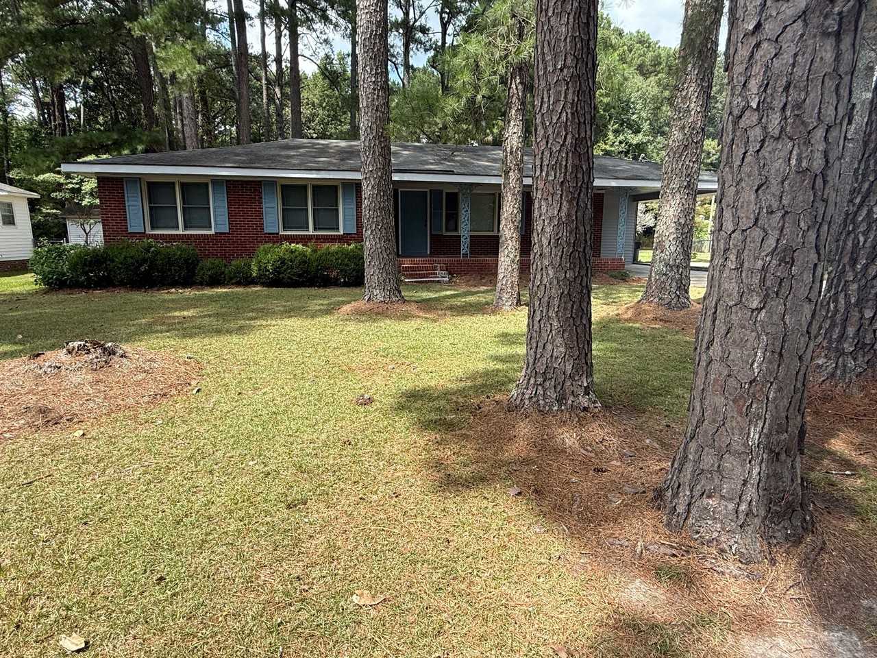 3514 S Pitt St - Photo 2 of 14