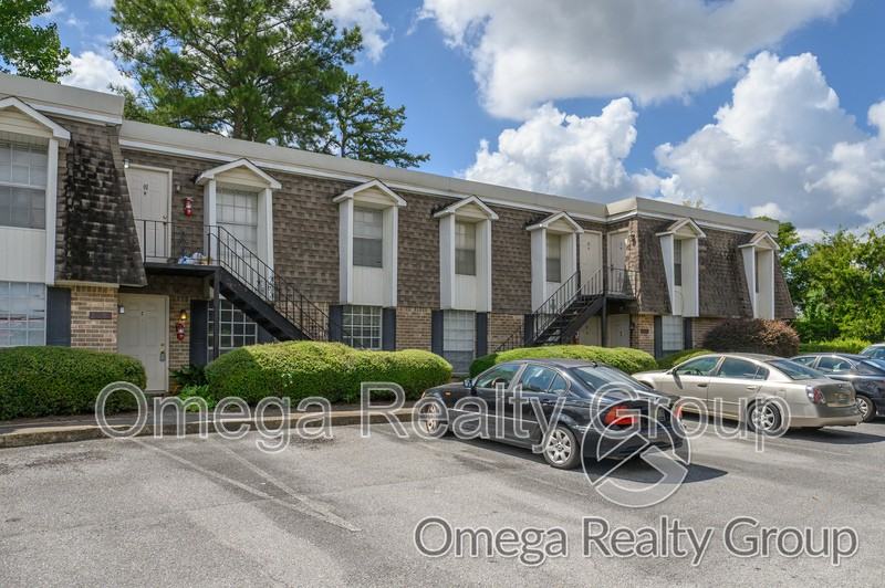 2051 Eden Oaks Dr #C