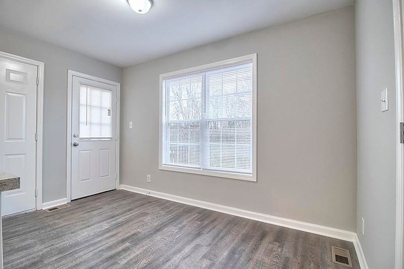 733 Shetland Dr #NA - Photo 7 of 15