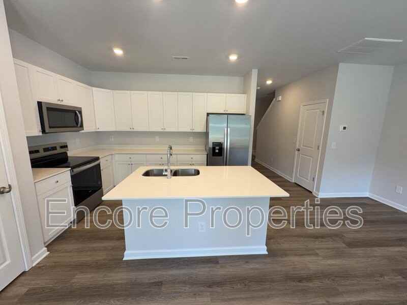 3219 Bailey Lake Dr - Photo 3 of 19