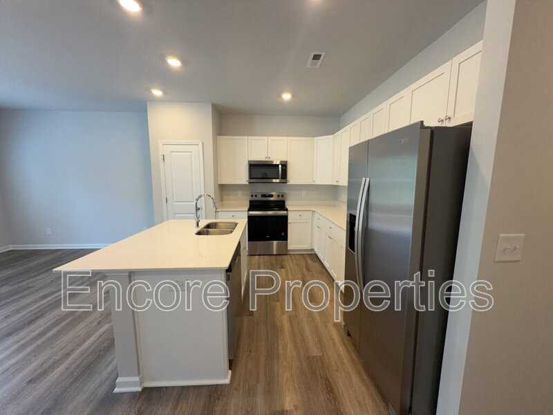 3219 Bailey Lake Dr - Photo 4 of 19