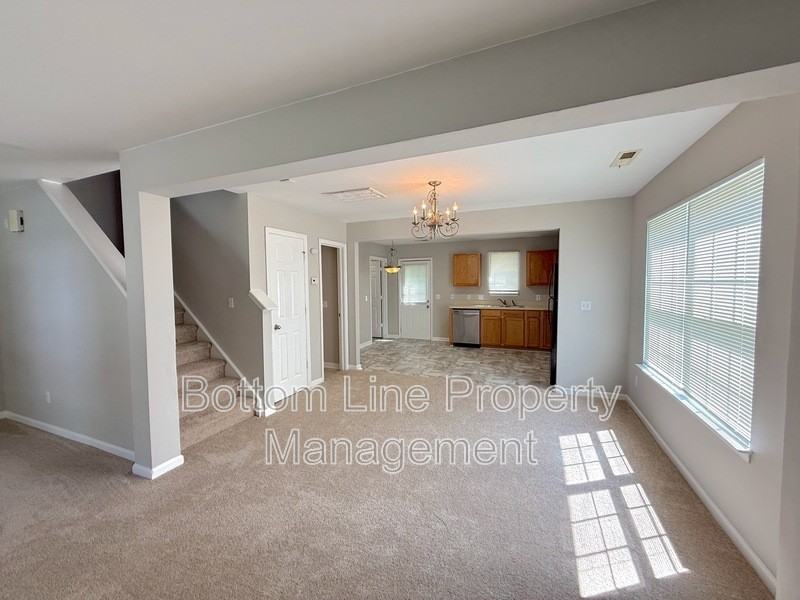 1320 Ben Livingston Rd - Photo 4 of 19