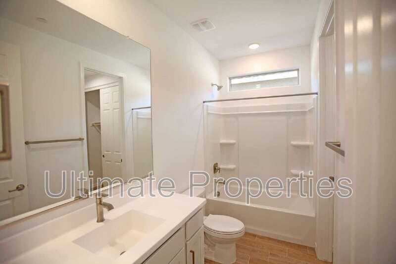 13589 W Shifting Sands Dr - Photo 4 of 23