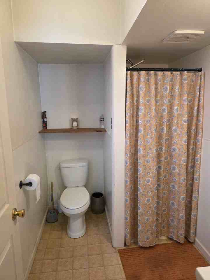 546 N 3rd St - Photo 2 of 12