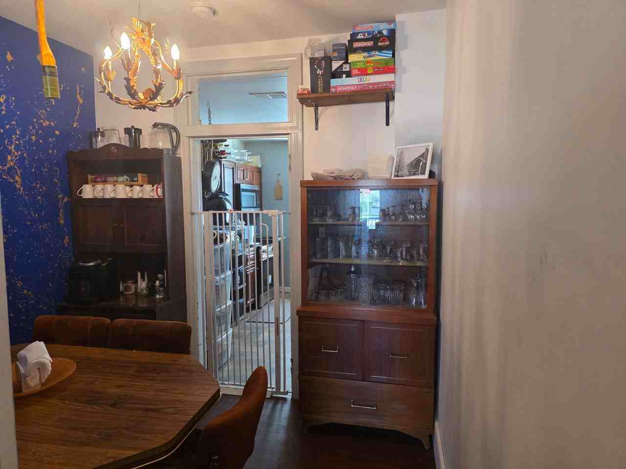 546 N 3rd St - Photo 6 of 12