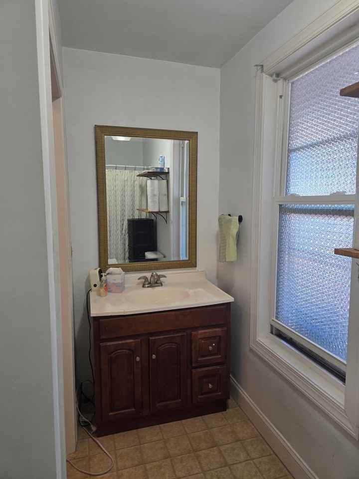 546 N 3rd St - Photo 7 of 12
