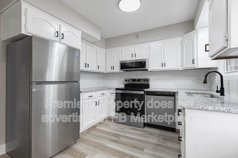 12607 Jackson Ave - Photo 5 of 14