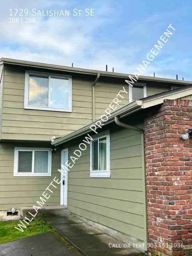 1729 Salishan St Se - Photo 2 of 20