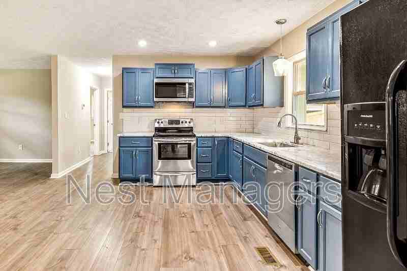 1604 Crescent Dr - Photo 6 of 14