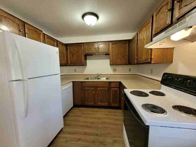 2149 Michelle Ct - Photo 5 of 14