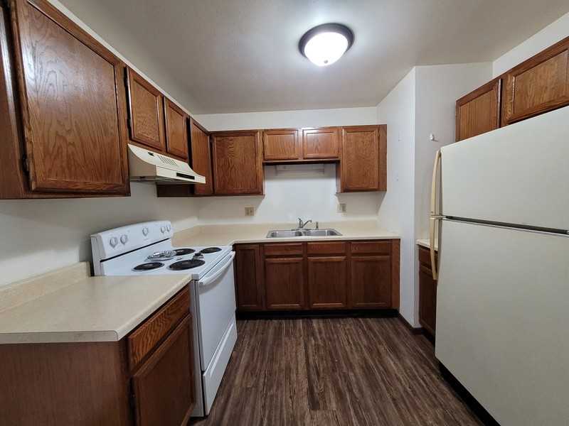2209 Michelle Ct - Photo 6 of 13