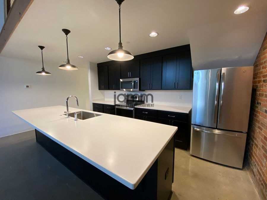 2341 Scranton Rd #9 - Photo 6 of 25
