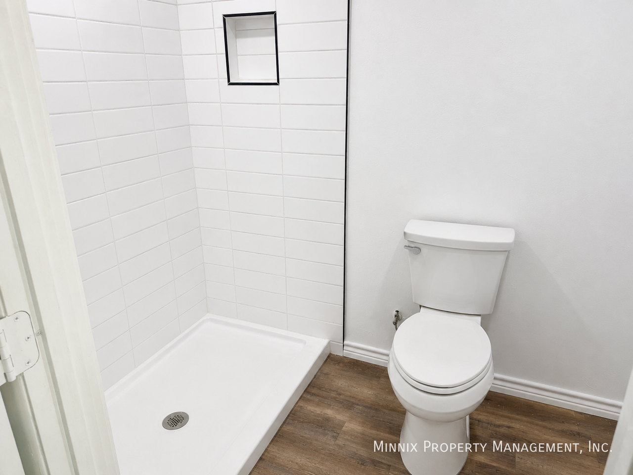 2405 25th St - Photo 6 of 11