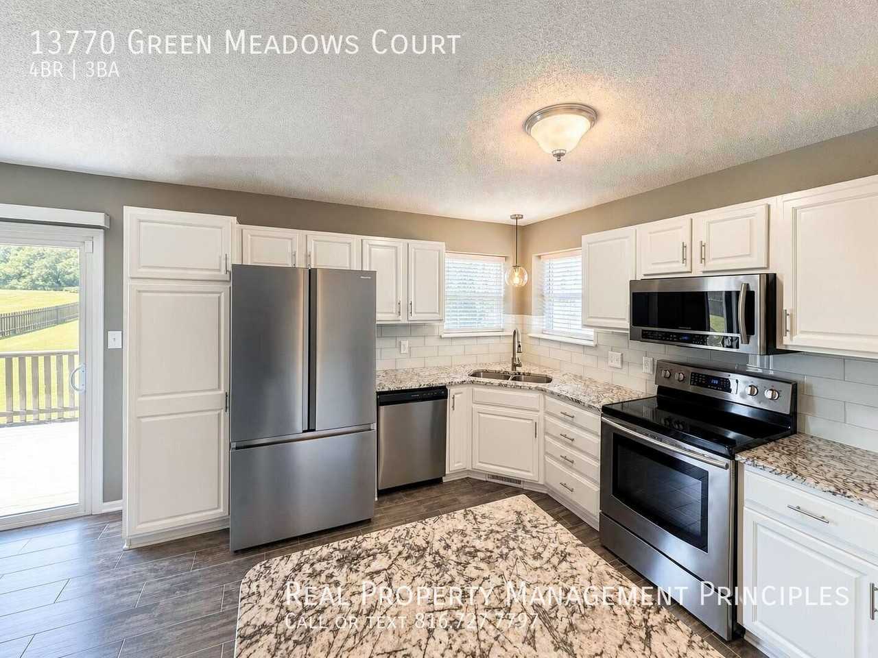 13770 Green Meadow Ct - Photo 5 of 26