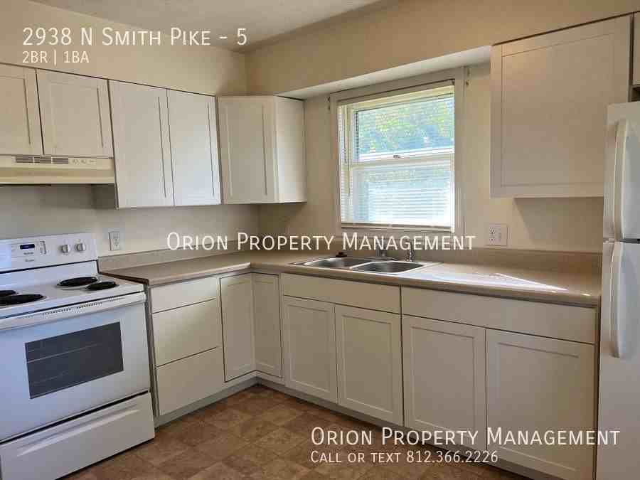2938 N Smith Pike #5 - Photo 4 of 7