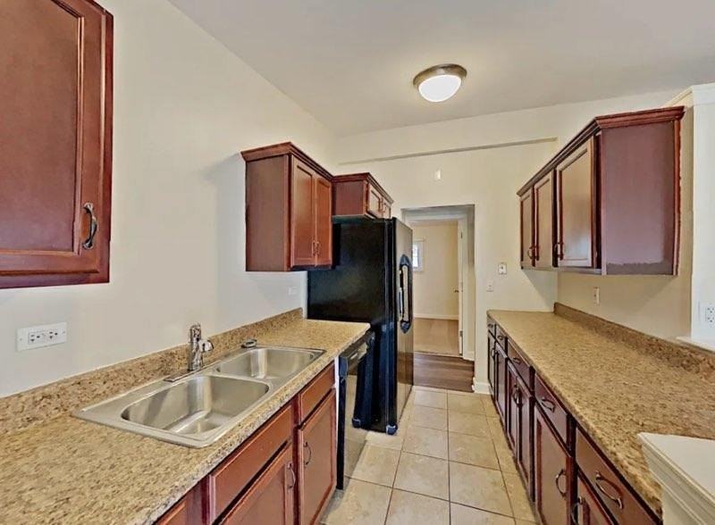 15444 Alameda Ave - Photo 6 of 9