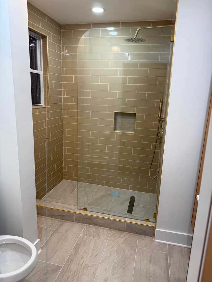 2612 S Farrell St #2 - Photo 2 of 4