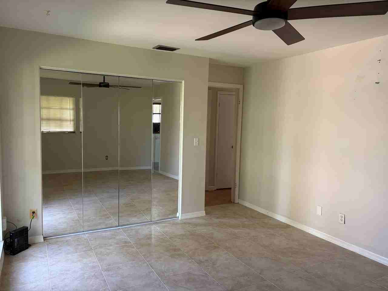 217 Dickens Ave - Photo 6 of 18