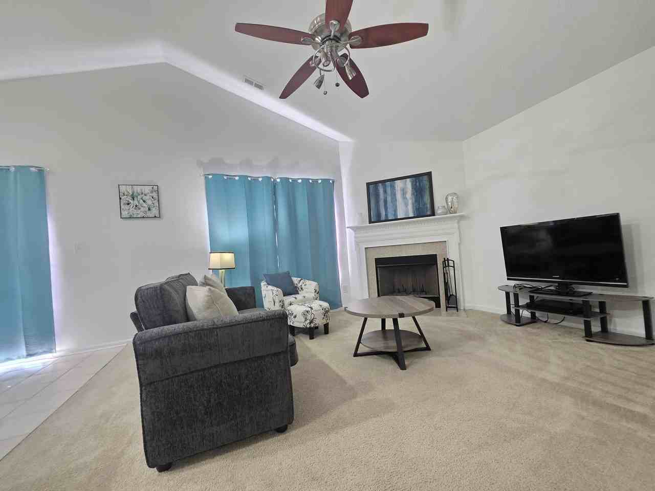 13249 Komatite Way #1200 - Photo 2 of 8