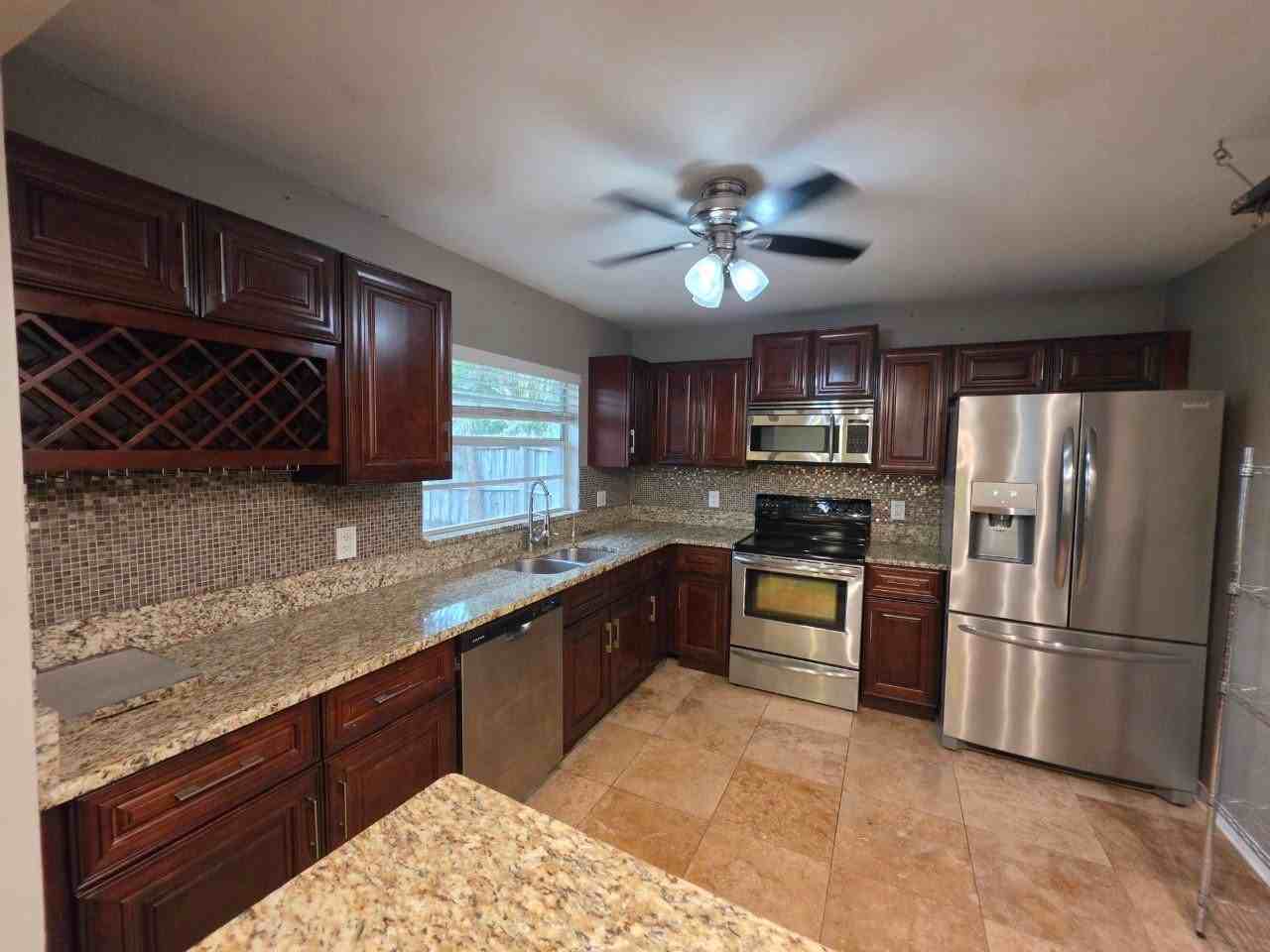12324 Gingham Ct - Photo 5 of 20