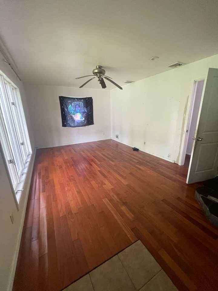 320 High St - Photo 5 of 13