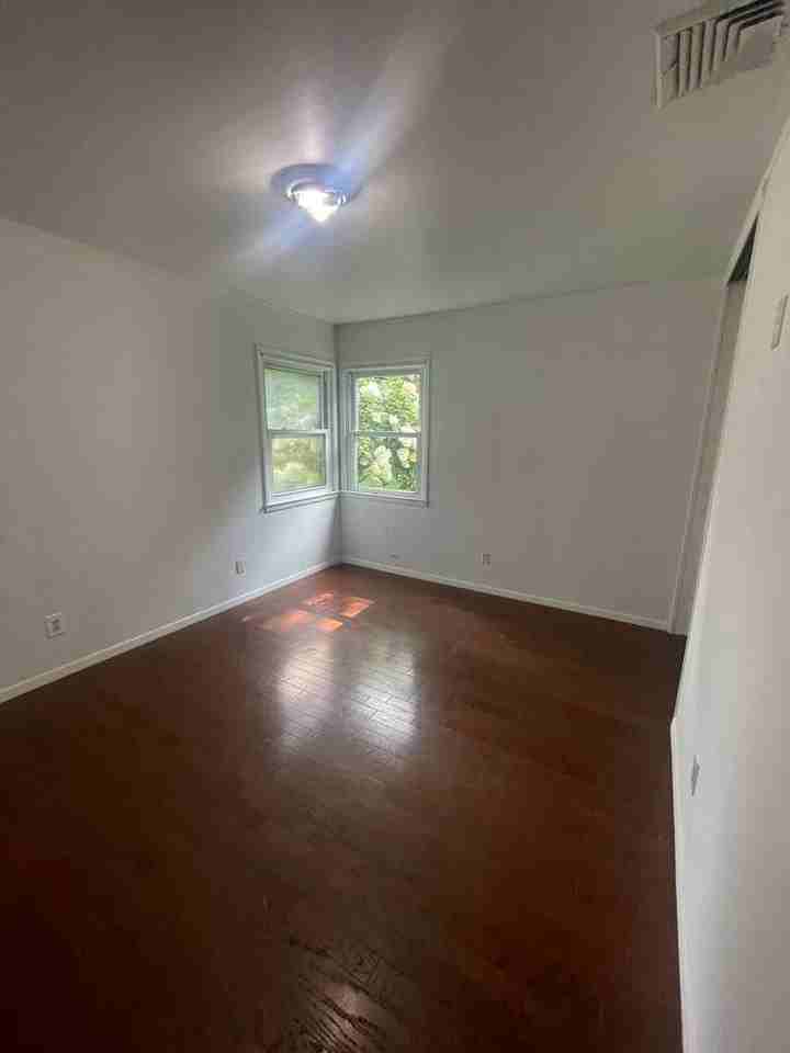 320 High St - Photo 6 of 13