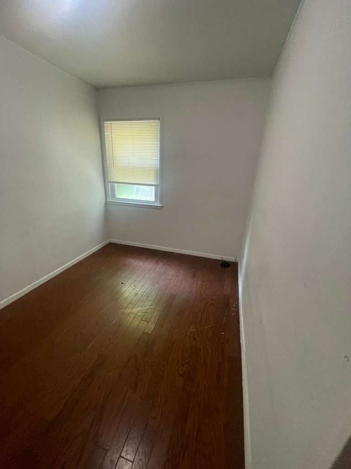 320 High St - Photo 7 of 13