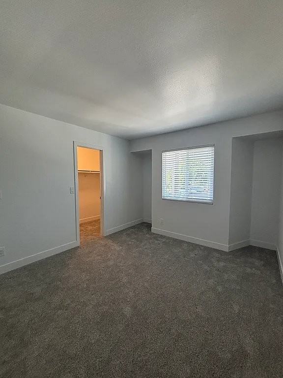 1610 W Civic Center Dr #4 - Photo 4 of 8