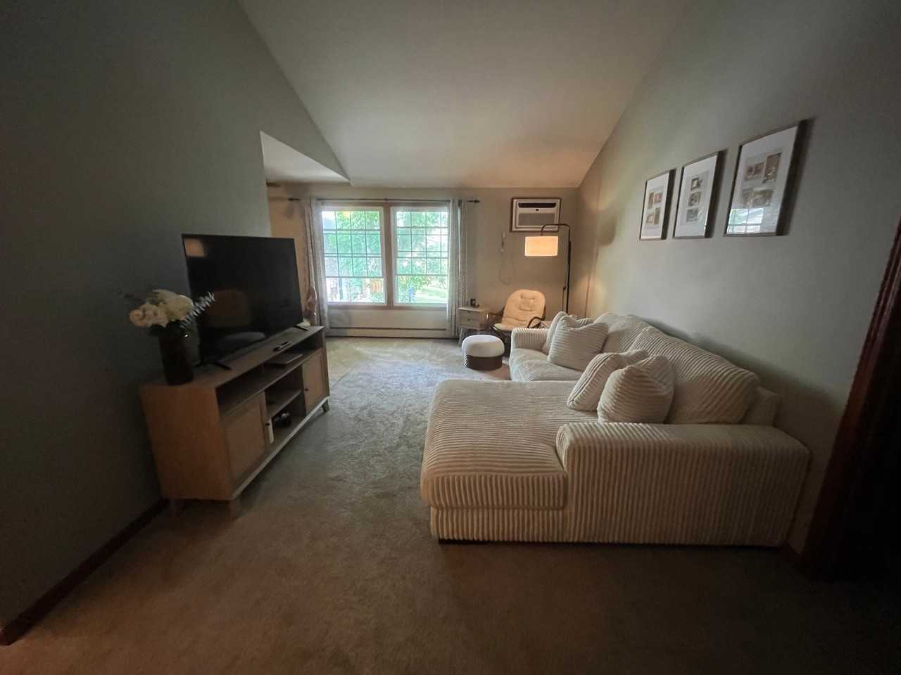 4518 Cedar Lake Rd S #6 - Photo 4 of 10